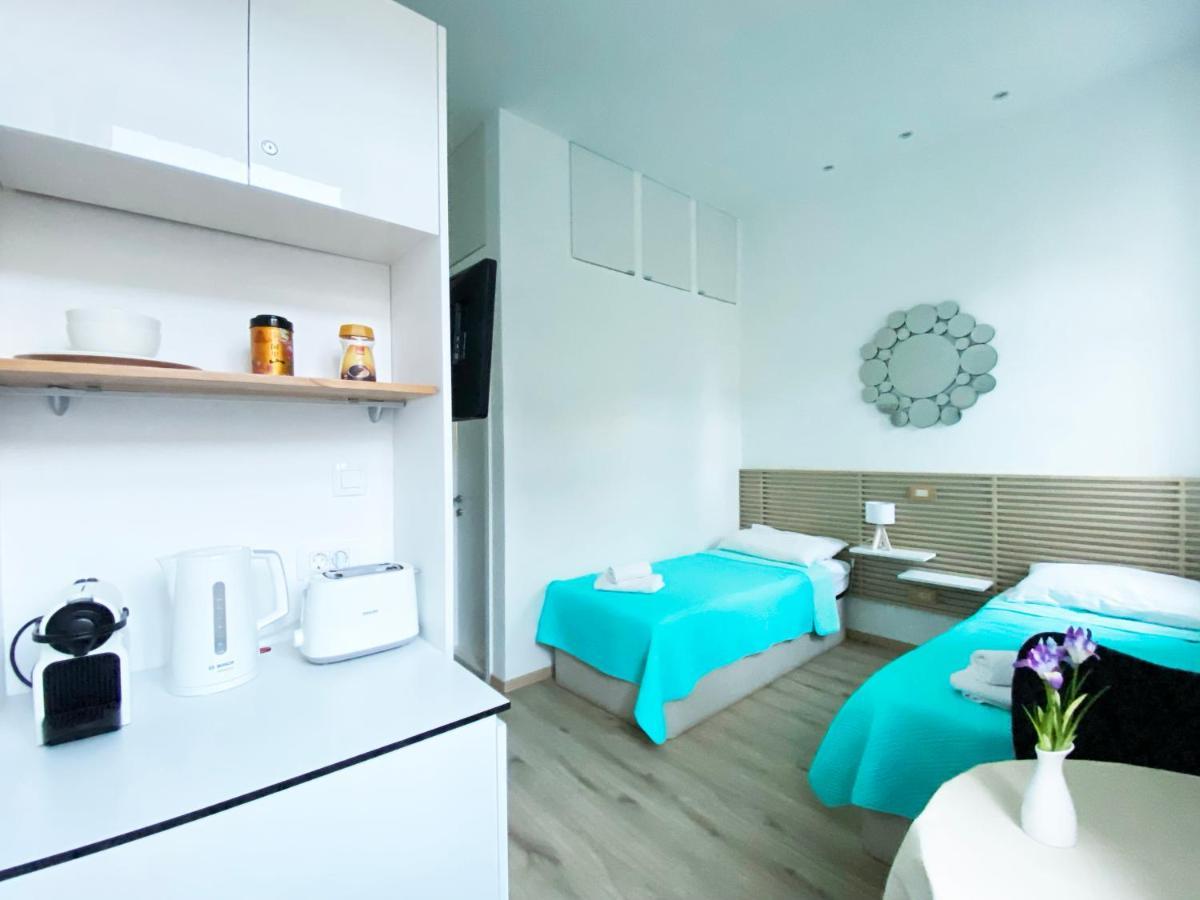 En-Suite Iris On Rokova Street - 5 Min Walk To The Old Town Of Split Exterior photo